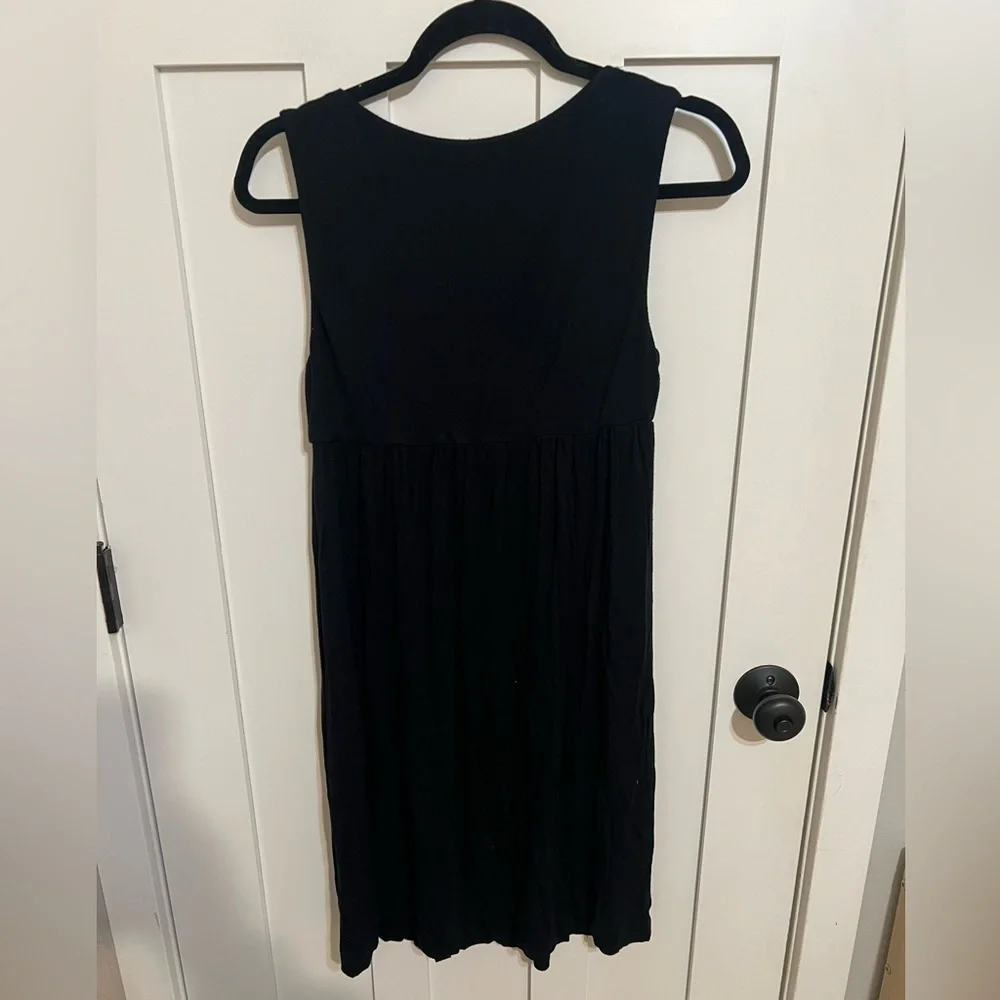 Soma Dress Size M Black Ruffled Neckline Comfy Sleeveless Womens Rayon Blend